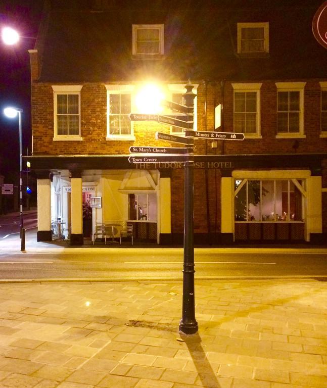 בברלי The Tudor Rose Hotel מראה חיצוני תמונה