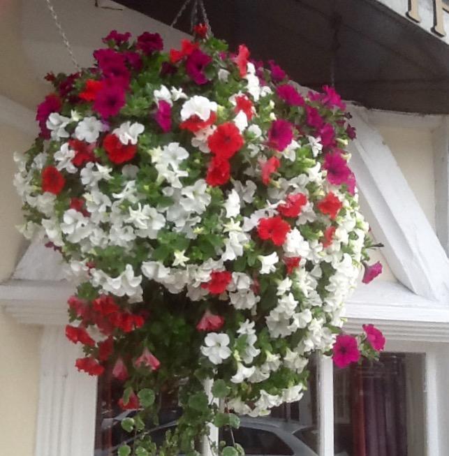 בברלי The Tudor Rose Hotel מראה חיצוני תמונה